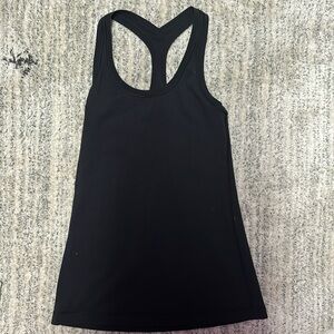Lululemon plain black tank top